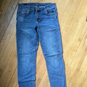 Nice Kut from the Kloth straight leg jeans